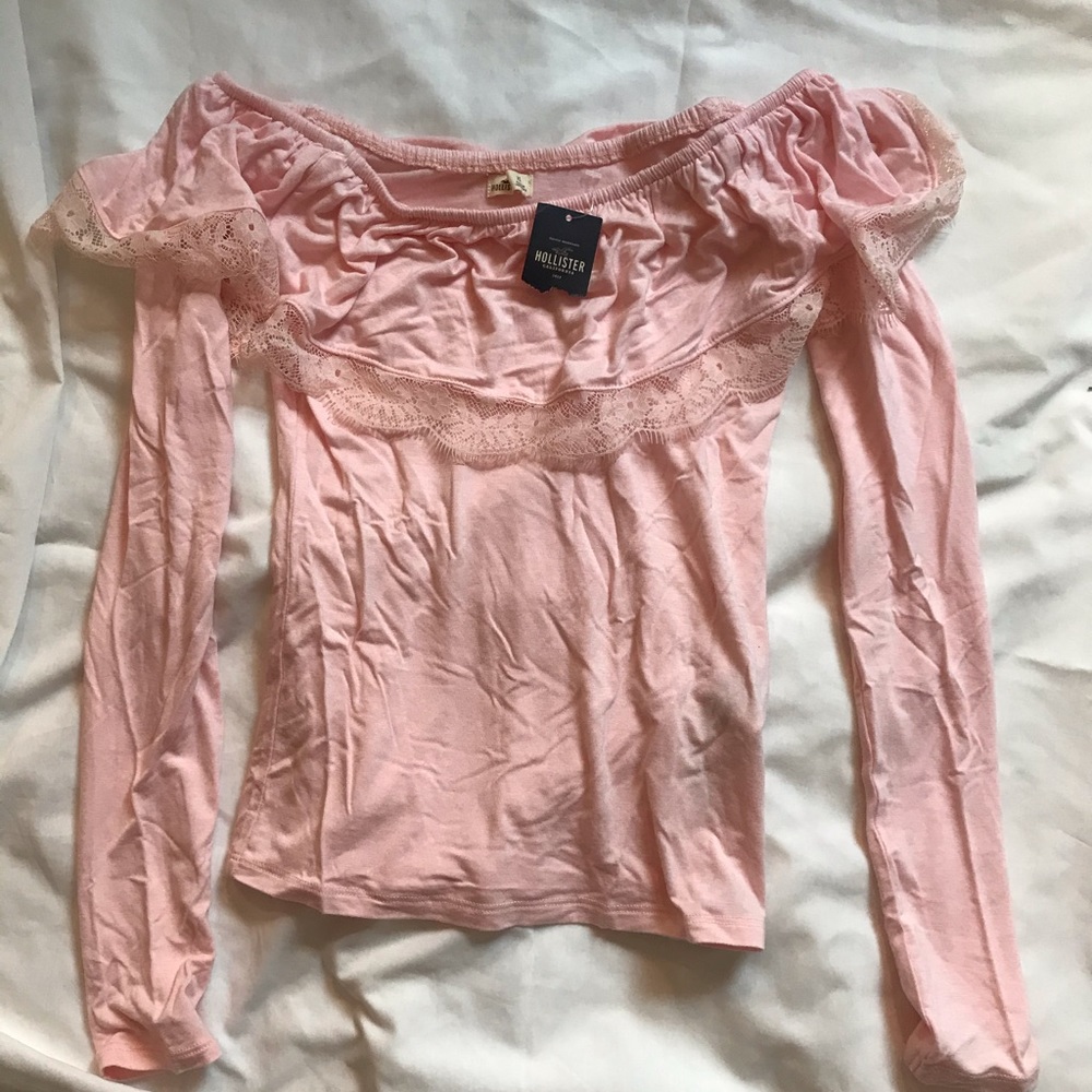 HOLLISTER PINK OFF THE SHOULDER LONG SLEEVE LACE